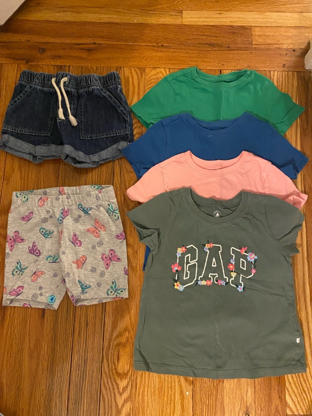 summer shirts and shorts 3T